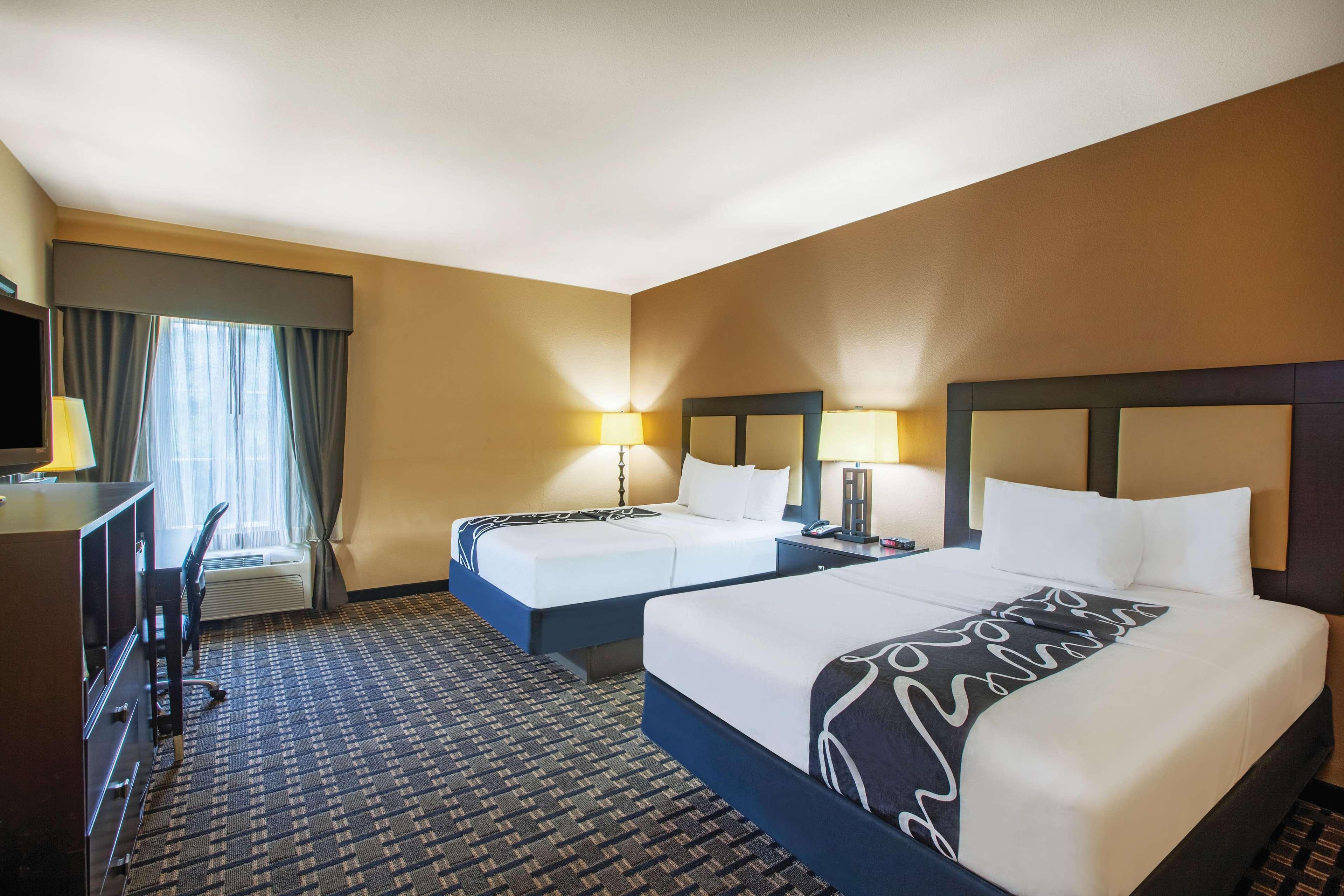 La Quinta By Wyndham Jacksonville, Texas Exterior photo