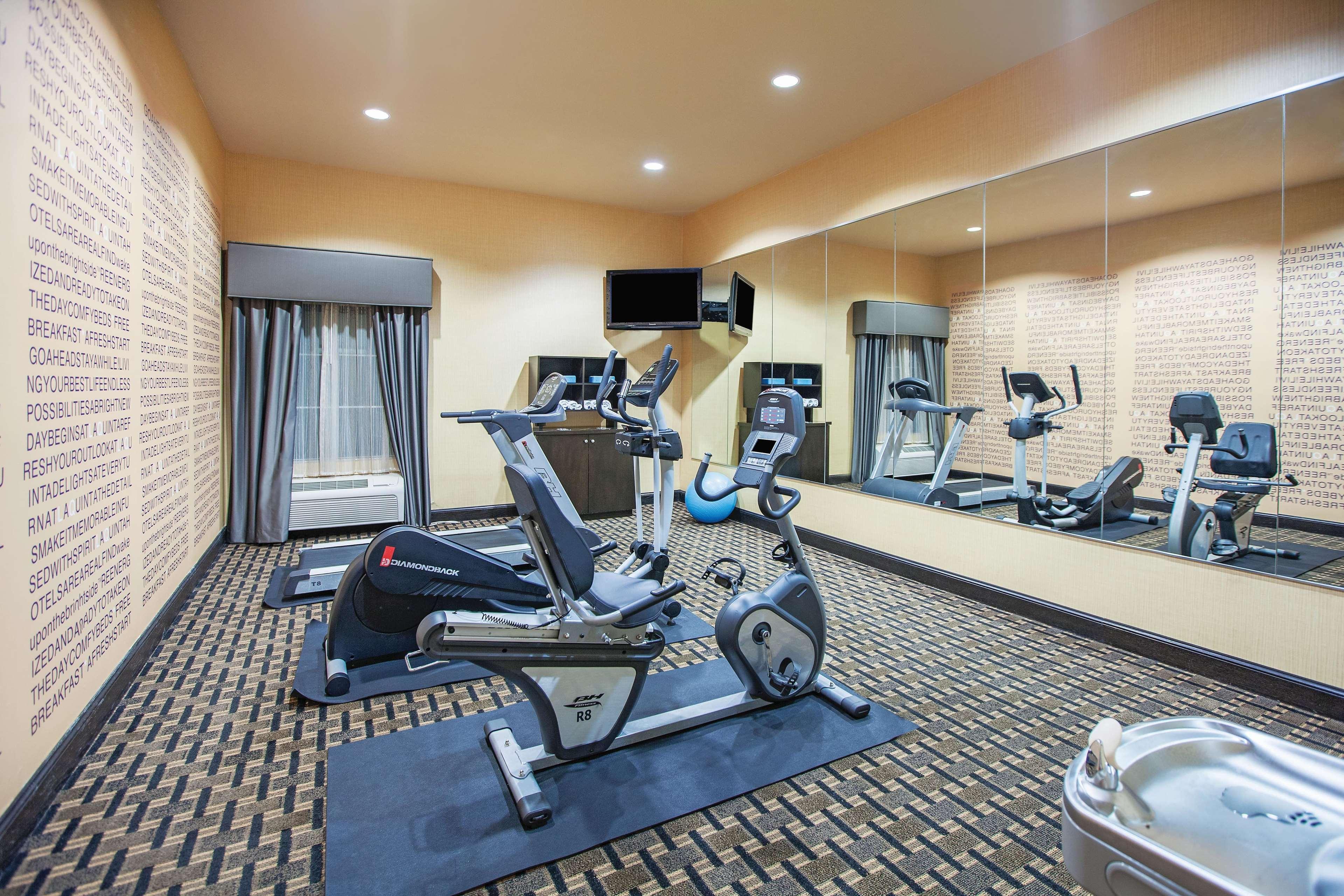 La Quinta By Wyndham Jacksonville, Texas Exterior photo