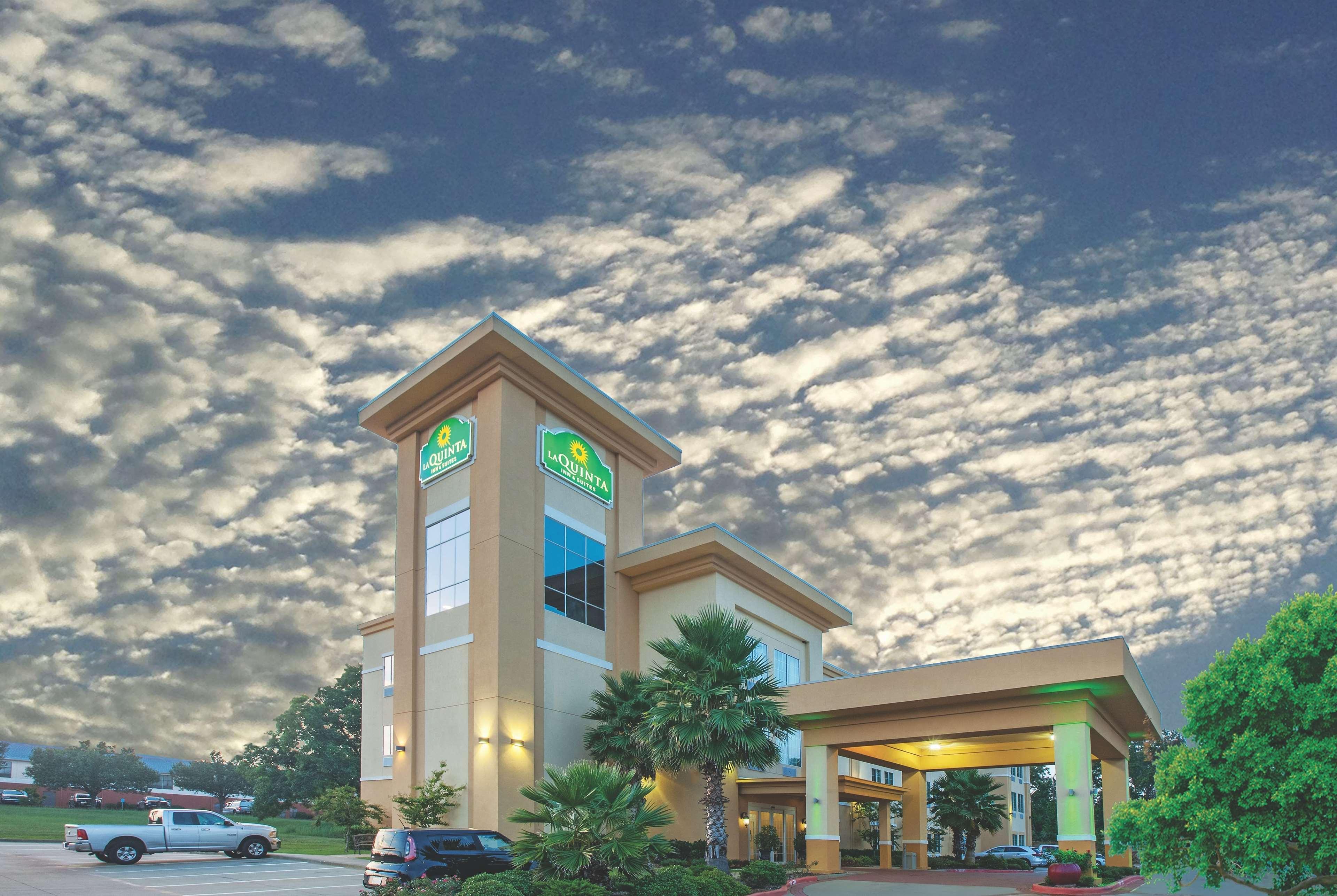 La Quinta By Wyndham Jacksonville, Texas Exterior photo